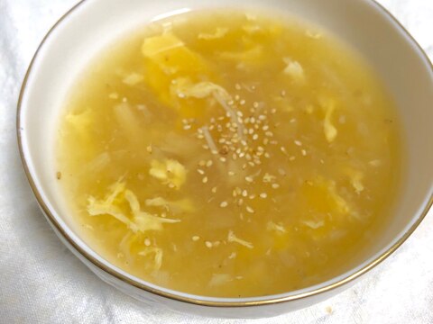 新玉ねぎを使ったたまごスープ